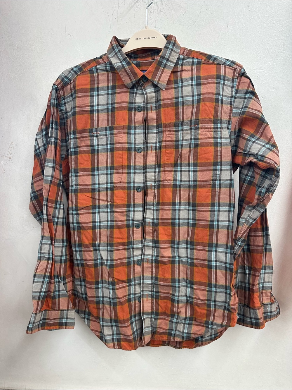 Patagonia men’s orange plaid button up t shirt organic cotton size small